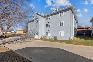 930A Boston Way 11, Coralville, IA 52241