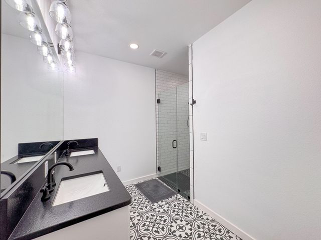 326 Tatanka Trail, Gustine, TX 76455