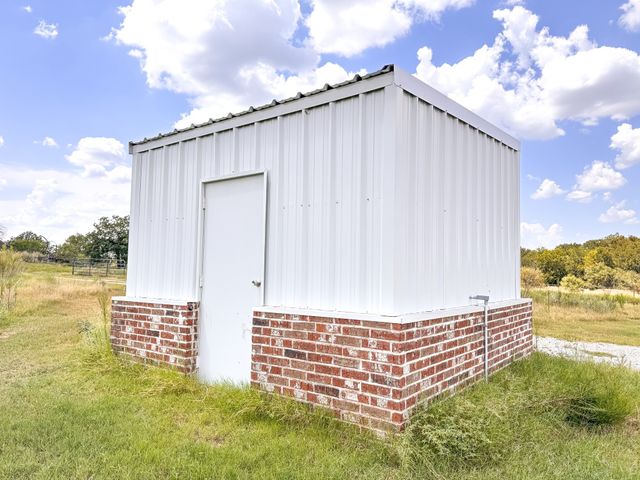 326 Tatanka Trail, Gustine, TX 76455