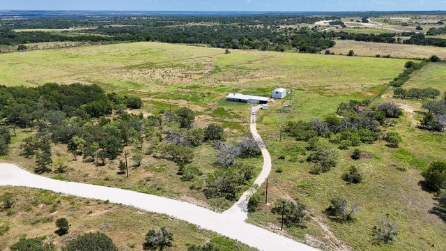326 Tatanka Trail, Gustine, TX 76455