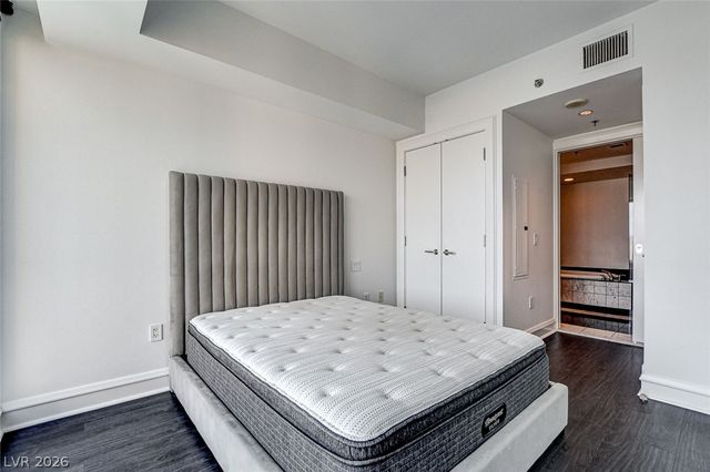 2700 South Las Vegas Boulevard 1305, Las Vegas, NV 89109