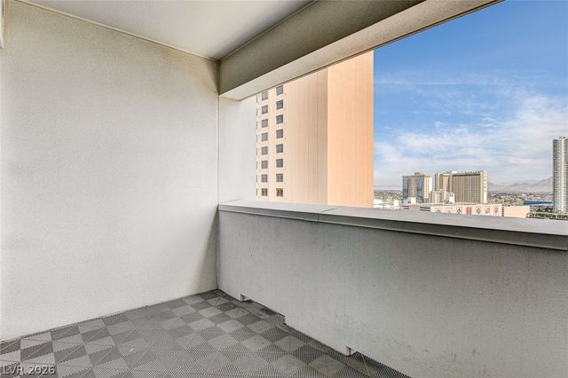 2700 South Las Vegas Boulevard 1305, Las Vegas, NV 89109