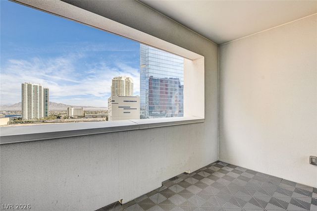 2700 South Las Vegas Boulevard 1305, Las Vegas, NV 89109