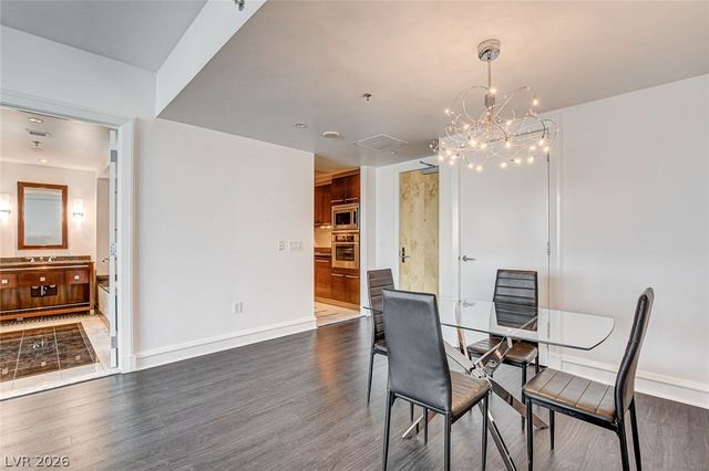 2700 South Las Vegas Boulevard 1305, Las Vegas, NV 89109