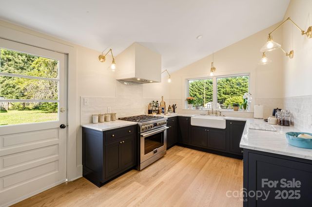 227 Lawson Street, Hot Springs, NC 28743