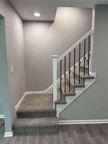 840 E Ovid Avenue, Des Moines, IA 50316