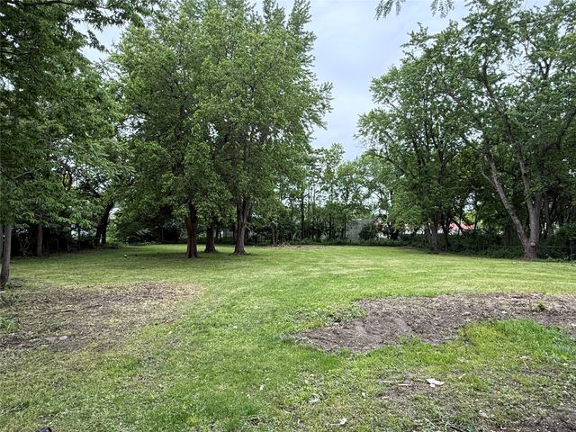 840 E Ovid Avenue, Des Moines, IA 50316
