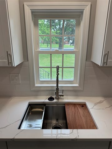 840 E Ovid Avenue, Des Moines, IA 50316