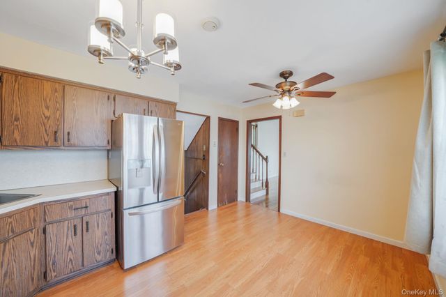 344 Woods Road, North Babylon, NY 11703