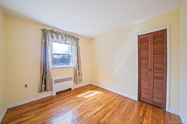 344 Woods Road, North Babylon, NY 11703