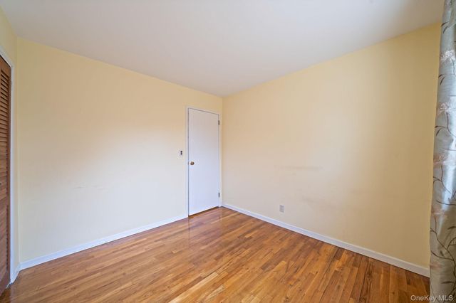 344 Woods Road, North Babylon, NY 11703