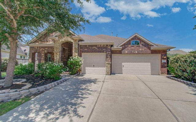 28666 Pleasant Forest Drive, Katy, TX 77494