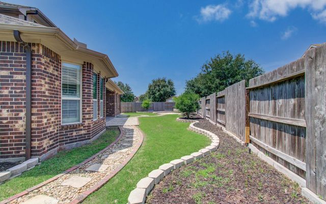 28666 Pleasant Forest Drive, Katy, TX 77494