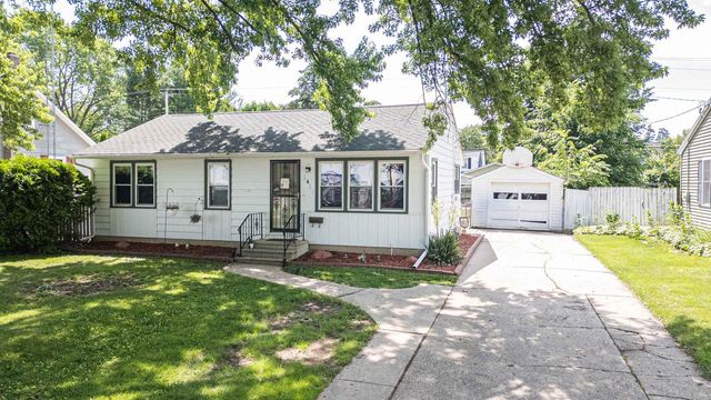 1412 Craig Avenue, Janesville, WI 53546