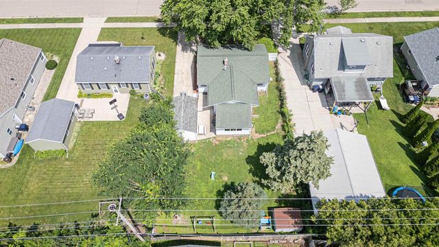 1412 Craig Avenue, Janesville, WI 53546