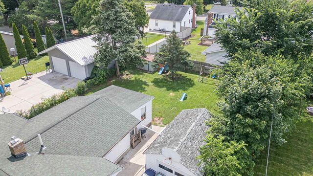 1412 Craig Avenue, Janesville, WI 53546