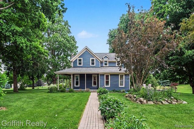 3970 Van Amberg Road, Brighton, MI 48114
