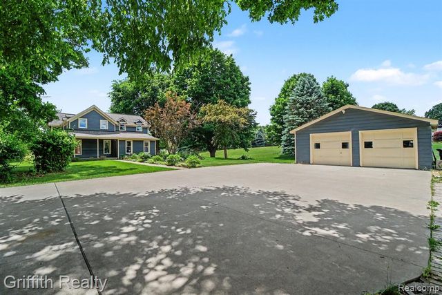 3970 Van Amberg Road, Brighton, MI 48114