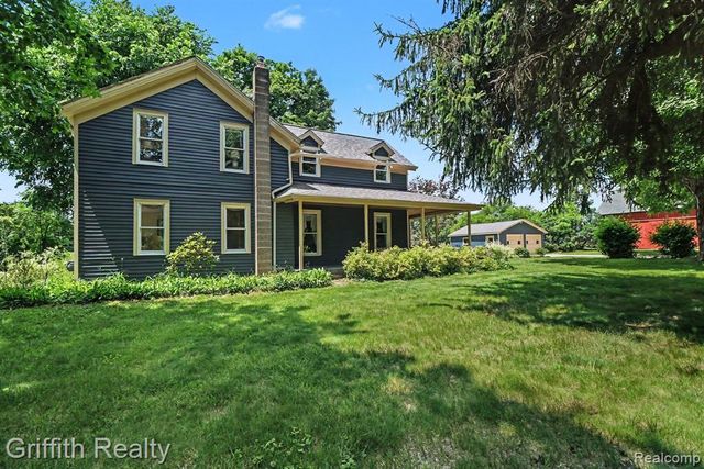3970 Van Amberg Road, Brighton, MI 48114