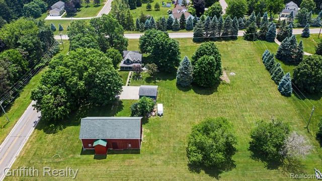 3970 Van Amberg Road, Brighton, MI 48114