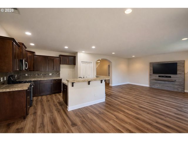 2545 WINDSTREAM St, Forest Grove, OR 97116