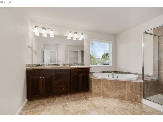 2545 WINDSTREAM St, Forest Grove, OR 97116