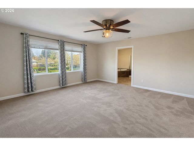 2545 WINDSTREAM St, Forest Grove, OR 97116