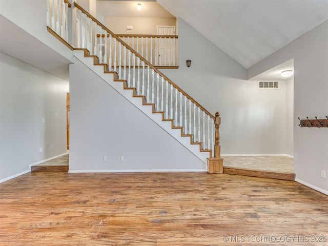 3713 S 71st West Avenue, Tulsa, OK 74107