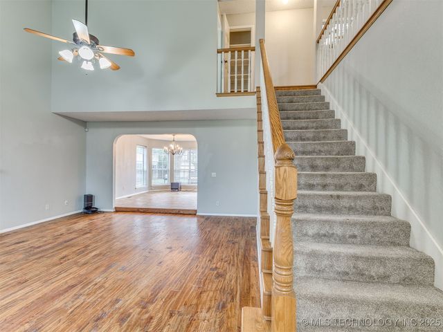 3713 S 71st West Avenue, Tulsa, OK 74107