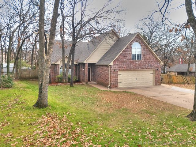 3713 S 71st West Avenue, Tulsa, OK 74107