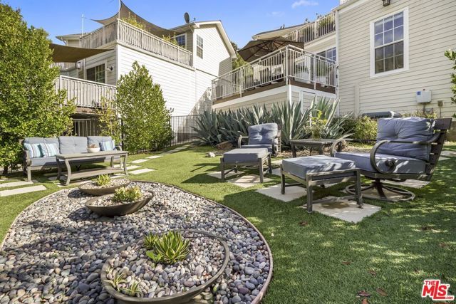 25603 Monte Nido Drive, Calabasas, CA 91302