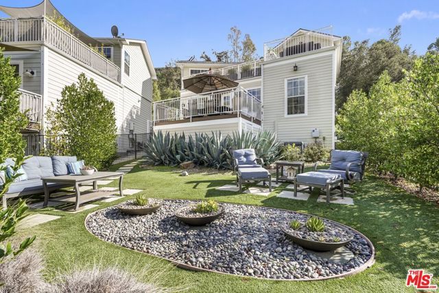 25603 Monte Nido Drive, Calabasas, CA 91302