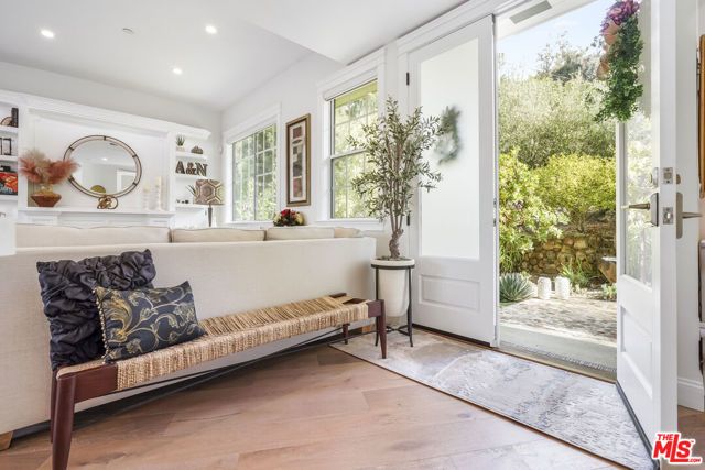 25603 Monte Nido Drive, Calabasas, CA 91302