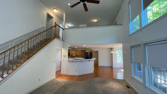 2263 Bluegrama Drive, Burlington, KY 41005