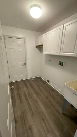 2263 Bluegrama Drive, Burlington, KY 41005