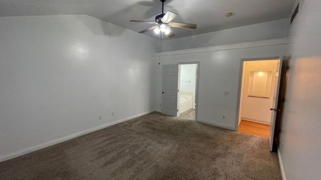 2263 Bluegrama Drive, Burlington, KY 41005