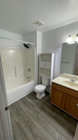2263 Bluegrama Drive, Burlington, KY 41005