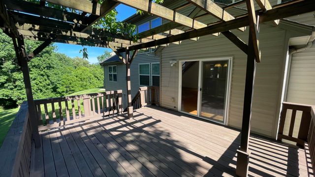 2263 Bluegrama Drive, Burlington, KY 41005