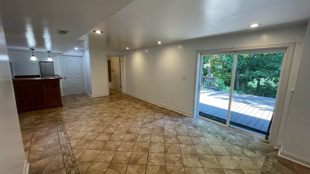 2263 Bluegrama Drive, Burlington, KY 41005