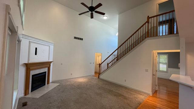 2263 Bluegrama Drive, Burlington, KY 41005