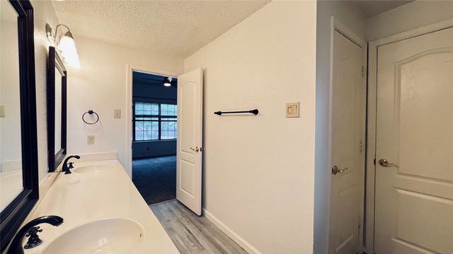 5859 Frankford Road 1009, Dallas, TX 75252