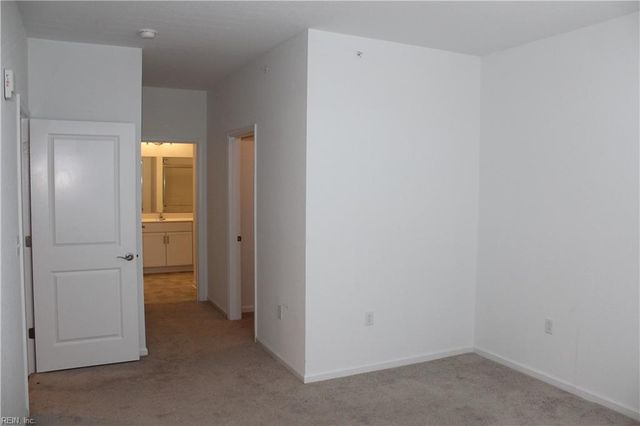 1501 Waitsel DR # 306, Chesapeake, VA 23320