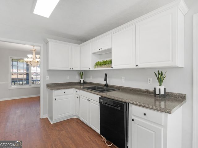 681 Whitfield Walk, Zebulon, GA 30295