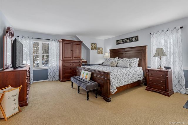 251 Vineyard Road, Huntington Bay, NY 11743