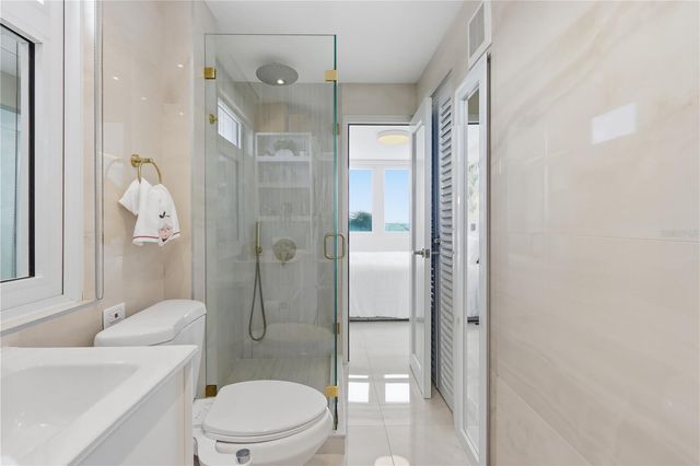 3409 AVE. ISLA VERDE 404, Carolina, PR 00979