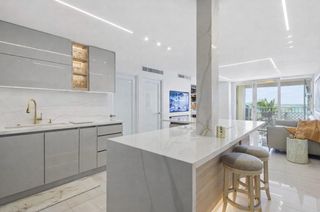 3409 AVE. ISLA VERDE 404, Carolina, PR 00979