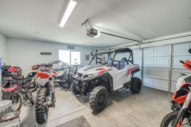 36060 Cressman Road, Shaver Lake, CA 93664