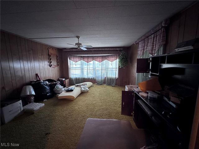 735 Bramblewood Heights Road, Marietta, OH 45750