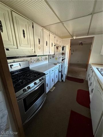 735 Bramblewood Heights Road, Marietta, OH 45750