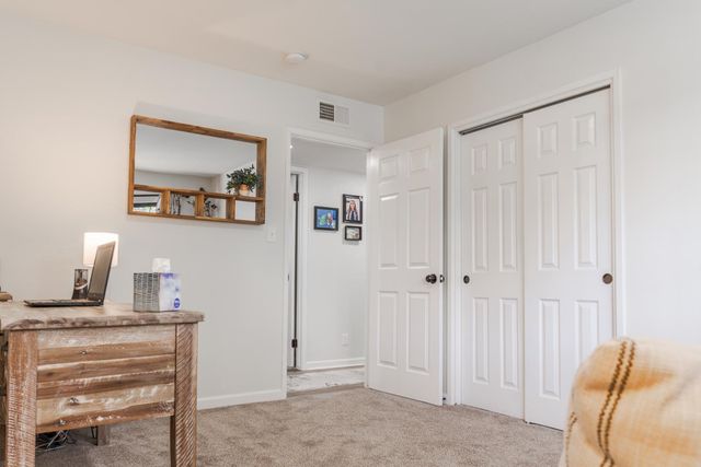 5739 N Pleasant Avenue, Fresno, CA 93711